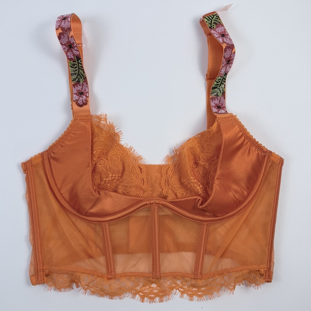 Victoria's Secret  Very Sexy Shine Strap Lace Quarter-Cup Corset Top 36B NWT